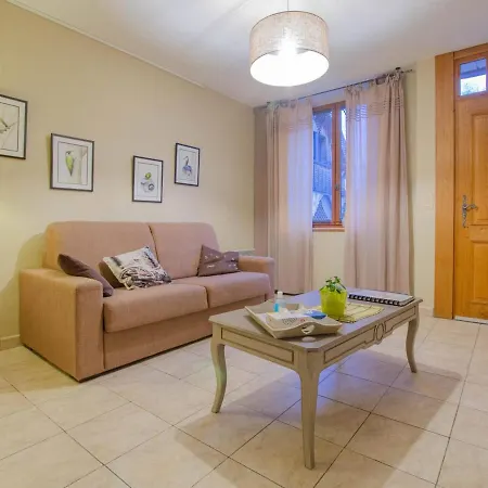 Lusigny-sur-barse, 2 Pieces, 2 Personnes - Fr-1-543-136 بيت للعطل *